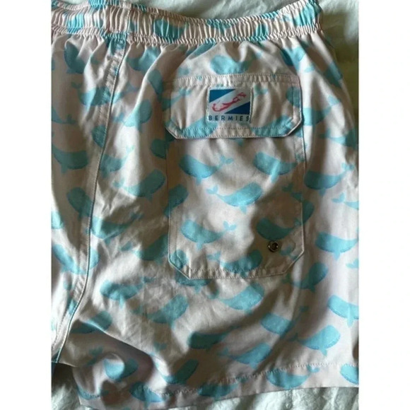 Bermies Pink Whale Beach‎ Shorts Size M - Picture 3 of 6